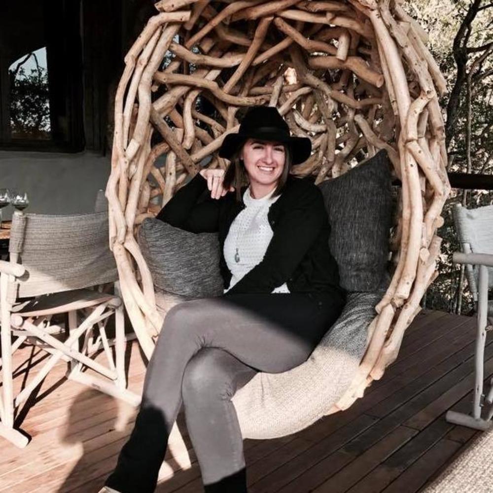 Meet your Posher, Jennifer